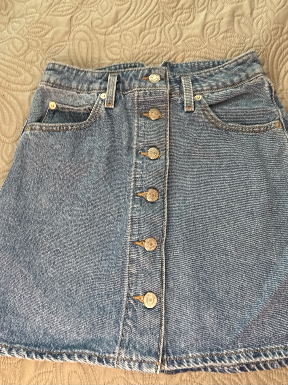 Levi's Medium Blue Button-Front Denim Skirt